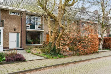 Tussenwoning te koop: Vondellaan 20, Dichtersbuurt Capelle Aan Den Ijssel