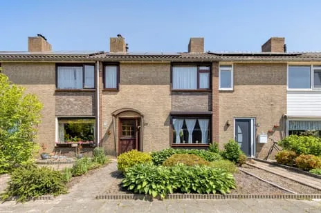 Tussenwoning te koop: Vondellaan 39, Kroeven-Noordwest Roosendaal