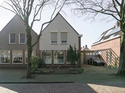 Tussenwoning te koop: Vondellaan 42, Warande-West Bergen Op Zoom