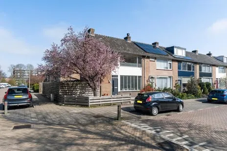 Hoekwoning te koop: Vondellaan 49, Vondelwijk Waddinxveen