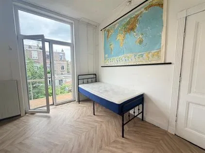 Room for rent: Vondellaan, Dichterswijk Utrecht