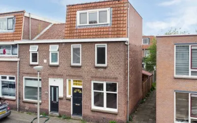 Corner house for sale: Vondelstraat 59, De Korte Akkeren Oud Gouda