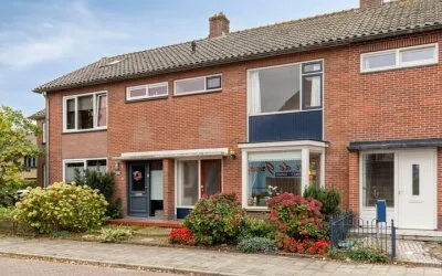 Twee-onder-één-kap te koop: Vondelstraat 6, Bunschoten-Spakenburg