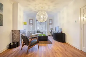Woning te huur: Vondelstraat, Zeeheldenkwartier 'S-Gravenhage