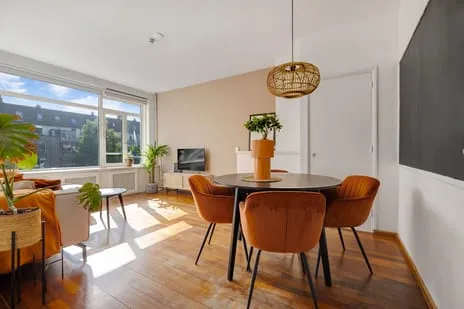 Apartment for sale: Vondelweg 33, Rubroek Rotterdam