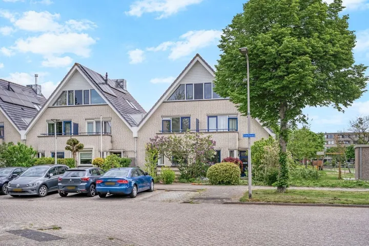 Tussenwoning te koop: Voorhaven 13, Den Hoorn Den Hoorn