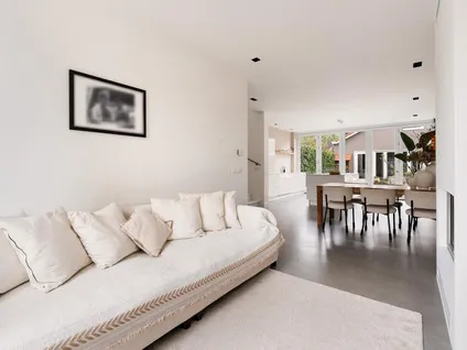 Tussenwoning te koop: Voorhout 123, Molenlaankwartier Rotterdam