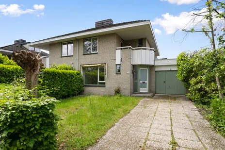 Hoekwoning te koop: Voorhout 13, Molenlaankwartier Rotterdam