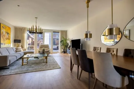 Tussenwoning te huur: Voormeerstraat 4, Rietbuurt 'S-Gravenhage