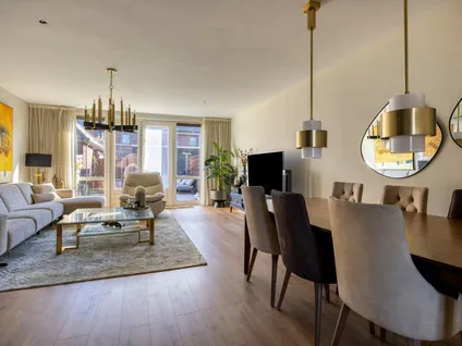 Tussenwoning te huur: Voormeerstraat 4, 'S-Gravenhage