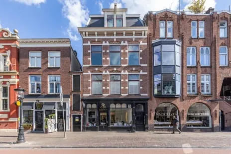 Appartement te koop: Voorstraat 15B, Breedstraat en Plompetorengracht en omgeving Utrecht