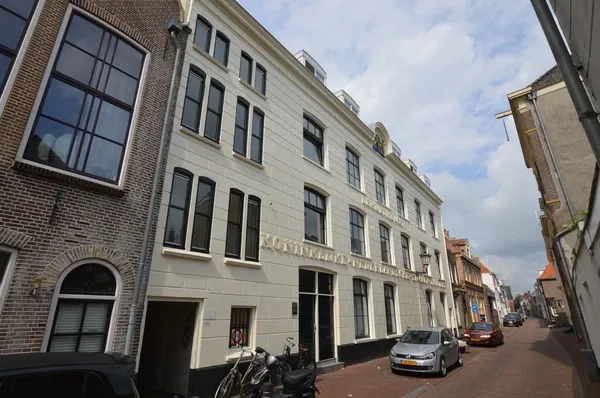 Studio te huur: Voorstraat 24-38, Kampen