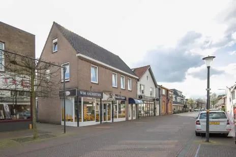 Hoekwoning te koop: Voorstraat 27, Nieuwoord Woudenberg