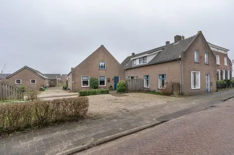 Twee-onder-één-kap te koop: Voorstraat 47, Velddriel Velddriel