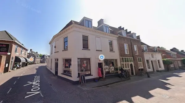 Home for rent: Voorstraat, Vianen binnenstad Vianen