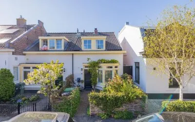 Hoekwoning te huur: Voorweg 65, Oude Dorp, Indische buurt en omgeving Heemstede