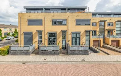 Tussenwoning te koop: Voorweiden 3, Laageinde Waalwijk