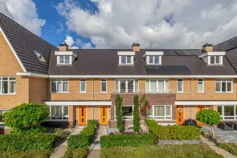 Terraced house for sale: Voorzoom 33, Jonge Veenen Moerkapelle