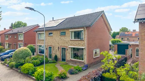 Twee-onder-één-kap te koop: Vos de Waelstraat 6, Westervoort Westervoort