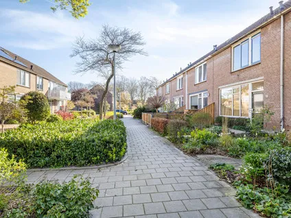 Tussenwoning te koop: Vosbergen 10, Boshuizen - Rechteren Zwijndrecht