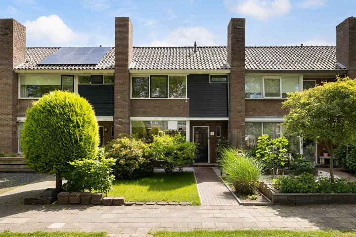 Tussenwoning te koop: Vossenburcht 17, Hurdegaryp Hurdegaryp