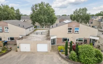 Tussenwoning te koop: Vossenslag 31, De Hullen Assen