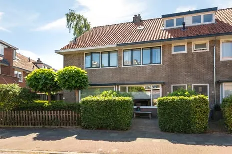 Tussenwoning te koop: Vossenstraat 23, Het Rode Dorp Hilversum