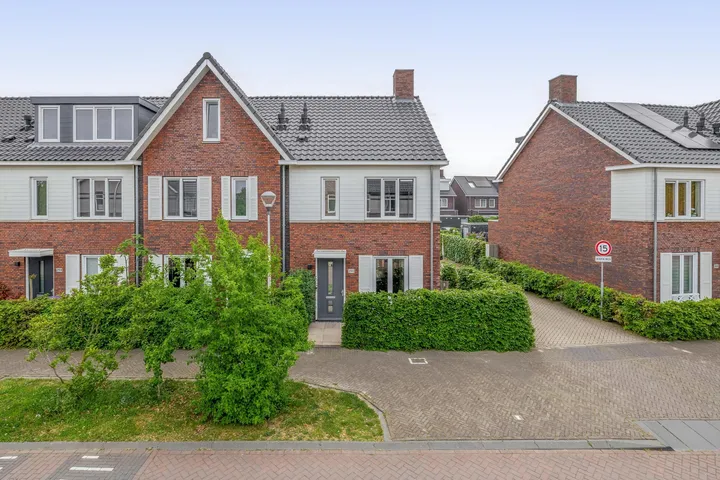 Hoekwoning te koop: Vossenzoom 290, Keijzershof Boszoom Pijnacker