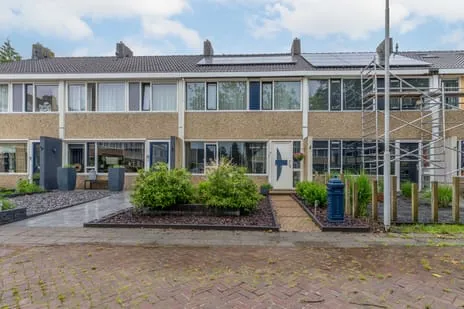 Tussenwoning te koop: Vossepol 37, Surhuisterveen Surhuisterveen