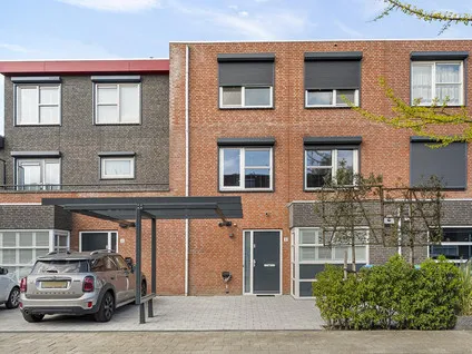 Tussenwoning te koop: Vossermeer 8, Meerwede Zuidoost Barendrecht