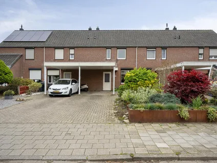 Tussenwoning te koop: Vrangendael 151, Baandert Sittard