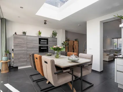 Tussenwoning te koop: Vrangendael 63, Stadbroek Sittard