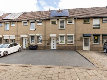 Koopwoning: Vrankerkerklaan 24 in Heerlen - €265.000 - 109m²