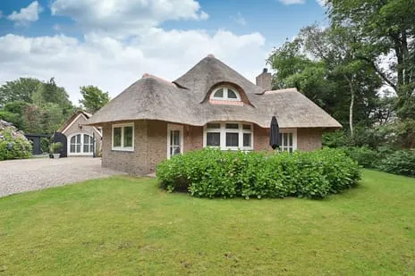 Vrijstaande woning te huur: Vredelaan 27, Rijksweg-Zuid Laren (Nh)