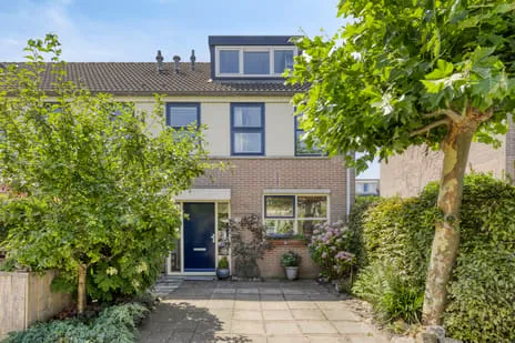 Hoekwoning te koop: Vredelust 11, Buytenstee Diemen
