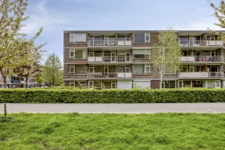 Appartement te koop: Vredeman de Vriesstraat 82, Rotterdam