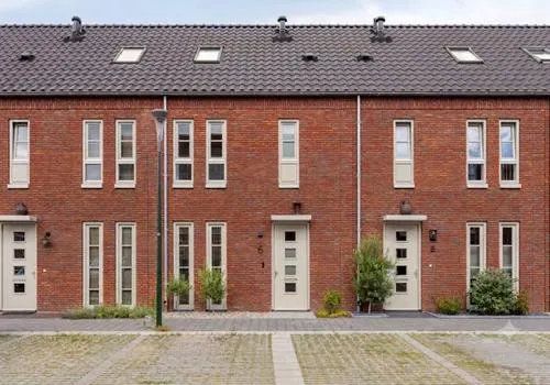 Terraced house for sale: Vredenburgh 6, Oirschot-Centrum Oirschot
