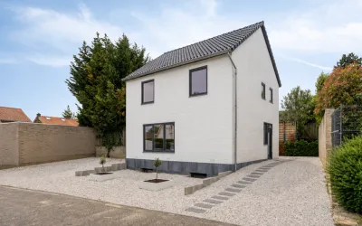Detached house for sale: Vredeslaan 3, Limbricht Limbricht