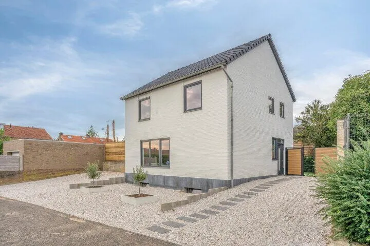 Vrijstaande woning te koop: Vredeslaan 3, Limbricht