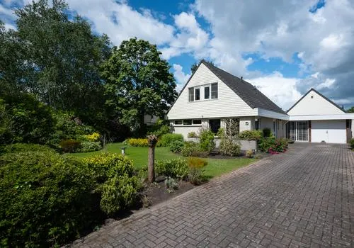 Detached house for sale: Vreebergen 12, Vreebergen/Amelterhout Assen