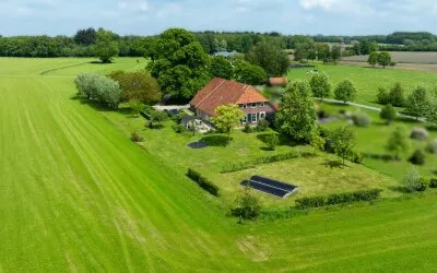 Twee-onder-één-kap te koop: Vriezelaar 6, Verspreide huizen Sinderen Sinderen