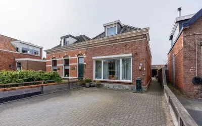 Twee-onder-één-kap te koop: Vrijburgstraat 17, West-Souburg Vlissingen