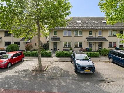 Hoekwoning te koop: Vrijenburglaan 275, Vrijenburg Barendrecht