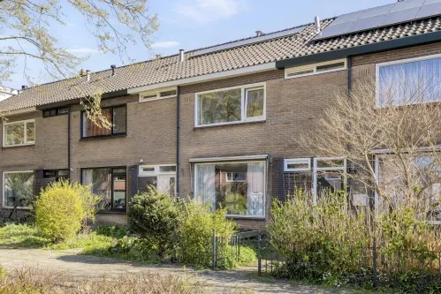 Tussenwoning te koop: Vrijheidslaan 68, Breukelen