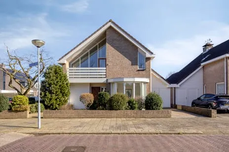 Twee-onder-één-kap te koop: Vroegeling 8, Commandeurs Heemskerk