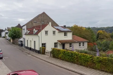 Twee-onder-één-kap te koop: Vroenhof 111, Vroenhof Valkenburg
