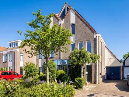 Tussenwoning te koop: Vrouw Steenlaan 74, Agro Sanatio Anna Paulowna