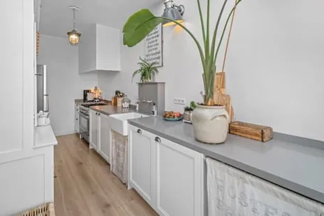 Twee-onder-één-kap te koop: Vrouwemadestraat 24, Vrouwenhof Roosendaal