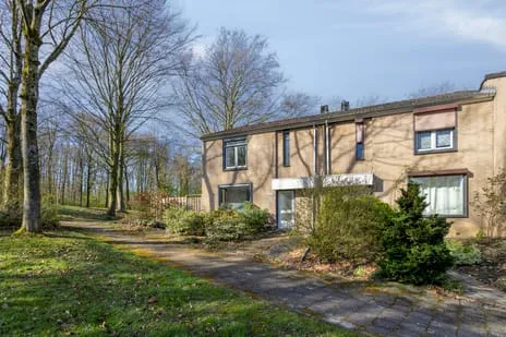 Hoekwoning te koop: Vrusschemigerweg 121, Douve Weien Heerlen
