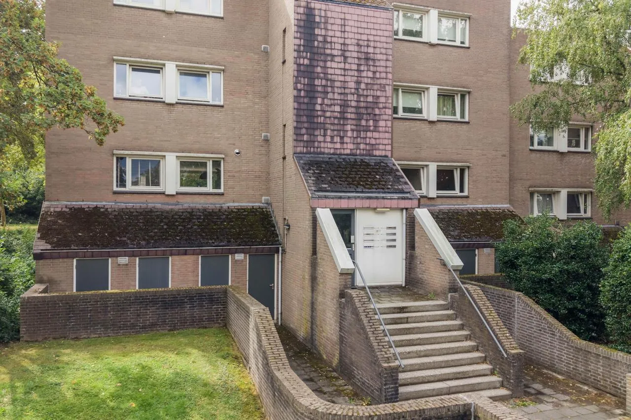 Appartement te koop: Vrusschemigerweg 285, Heerlen